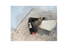 Attache ceinture arriere gauche PEUGEOT 207 Photo n°1