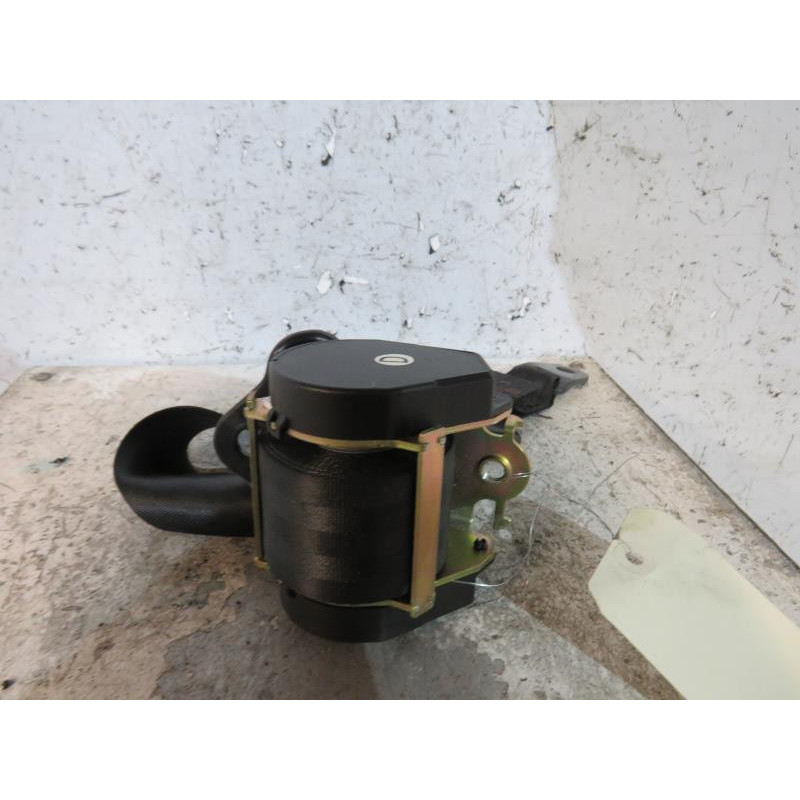 Ceinture arriere droit PEUGEOT 206 Photo n°1