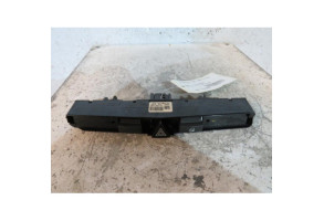 Bouton de warning OPEL ASTRA H Photo n°1