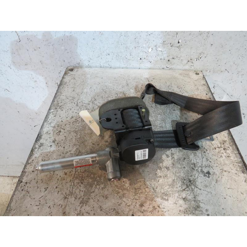 Ceinture arriere droit VOLVO S 40 2 Photo n°1