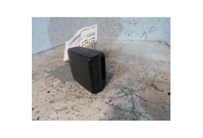 Attache ceinture arriere droit RENAULT SCENIC 2 Photo n°1