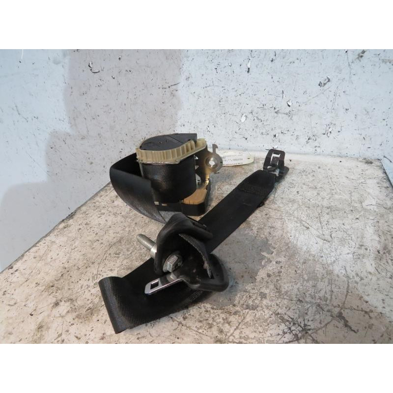 Ceinture arriere droit RENAULT TWINGO 2 Photo n°1