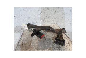 Attache ceinture arriere droit AUDI A4 1 Photo n°1