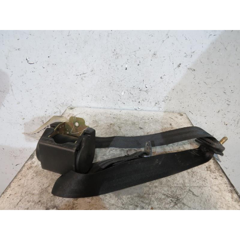Ceinture arriere gauche RENAULT TWINGO 1 Photo n°1