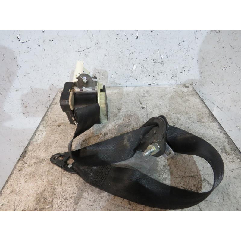 Ceinture arriere gauche RENAULT TWINGO 2 Photo n°1
