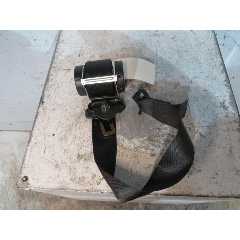 Ceinture arriere gauche OPEL ASTRA H Photo n°1