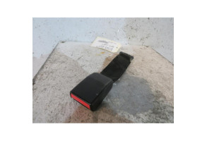 Attache ceinture arriere droit PEUGEOT 206+ Photo n°1