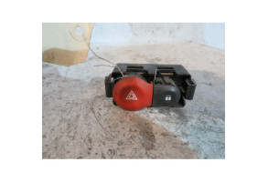 Bouton de warning RENAULT MODUS Photo n°1