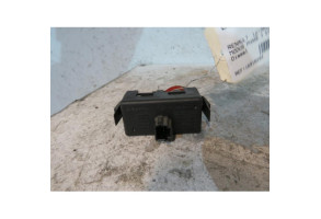 Bouton de warning RENAULT MODUS Photo n°2