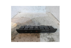Bouton de warning SKODA FABIA 3 Photo n°1