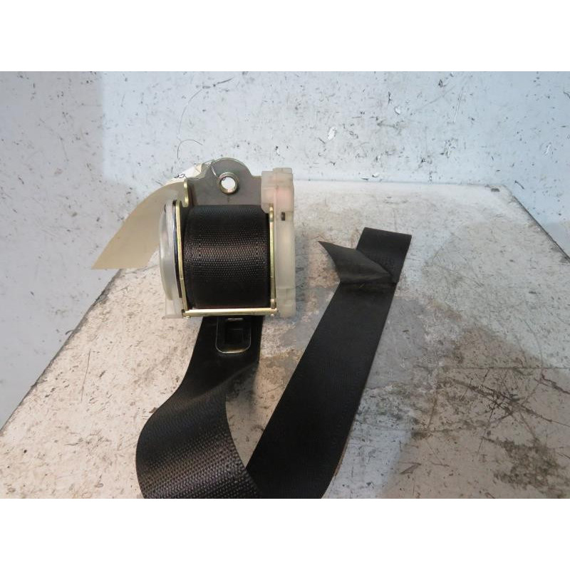 Ceinture avant droit OPEL CORSA B Photo n°1