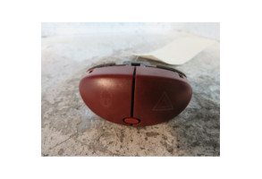 Bouton de warning CITROEN XSARA PICASSO Photo n°1