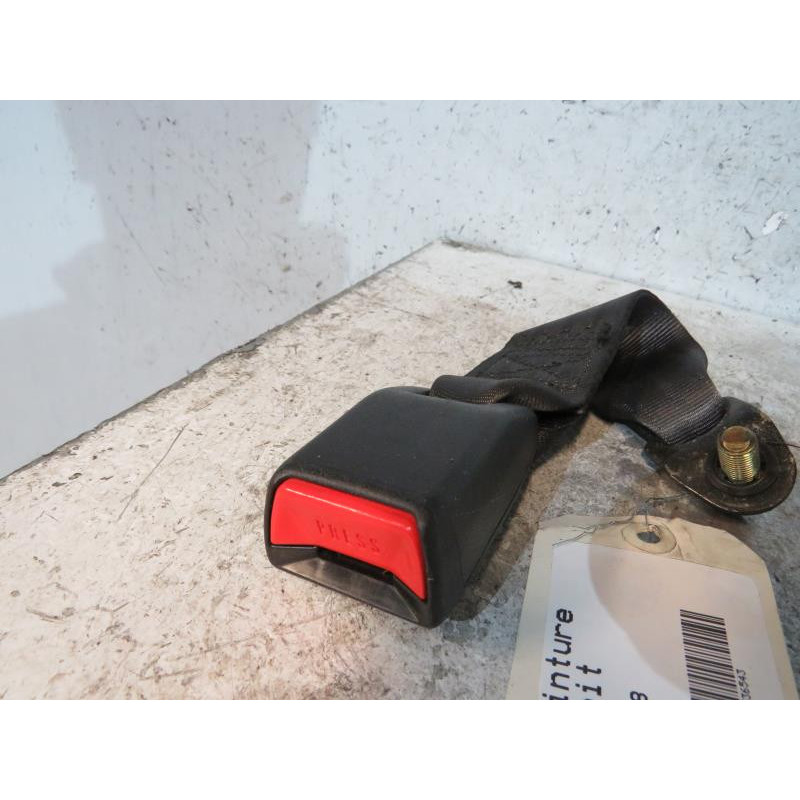 Attache ceinture arriere droit HYUNDAI H1 1 STAREX Photo n°1