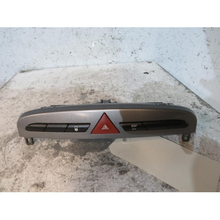 Bouton de warning PEUGEOT 308 1