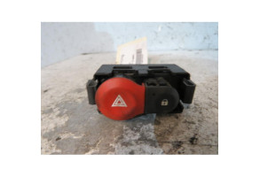 Bouton de warning RENAULT MODUS Photo n°1
