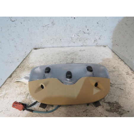 Eclairage de plafonnier PEUGEOT 607