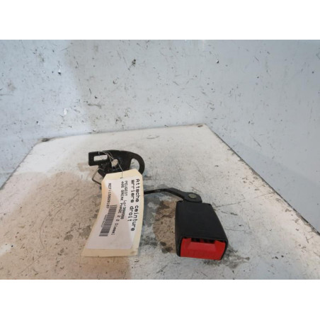 Attache ceinture arriere droit PEUGEOT 406