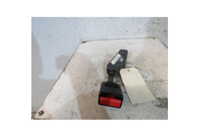 Attache ceinture arriere droit PEUGEOT 407 Photo n°1