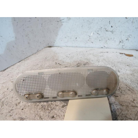 Eclairage de plafonnier RENAULT SCENIC 2
