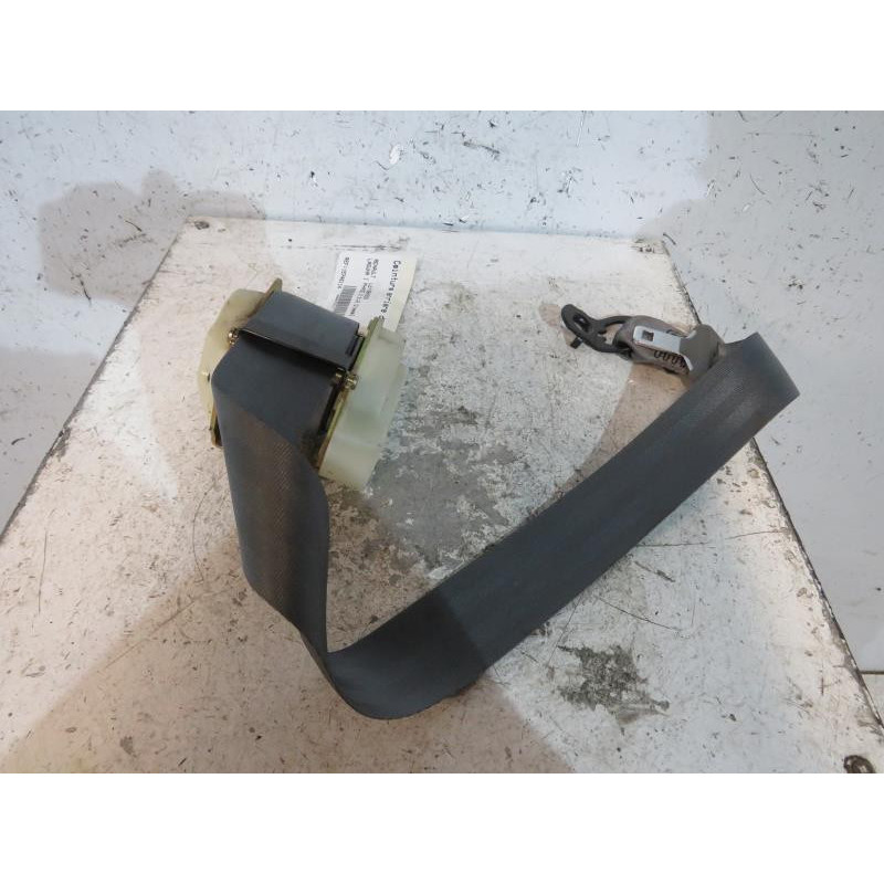 Ceinture arriere droit RENAULT LAGUNA 1 Photo n°1