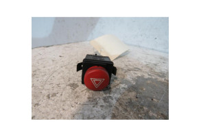 Bouton de warning SEAT IBIZA 3 Photo n°1
