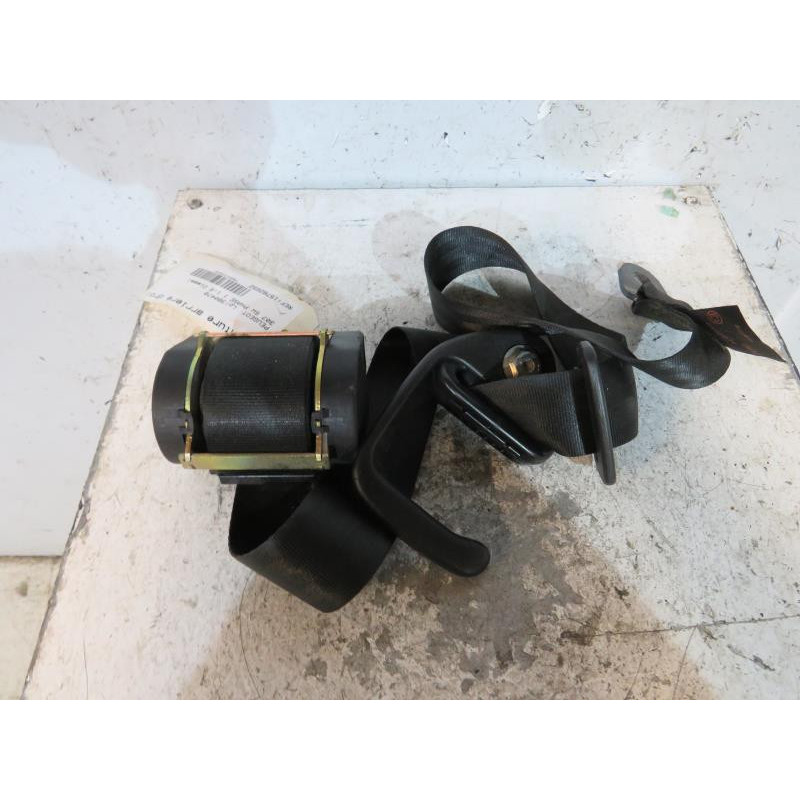 Ceinture arriere droit PEUGEOT 307 Photo n°1