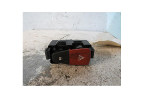 Bouton de warning RENAULT MEGANE 3 Photo n°1