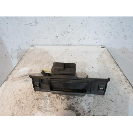 Bouton de coffre PEUGEOT 206