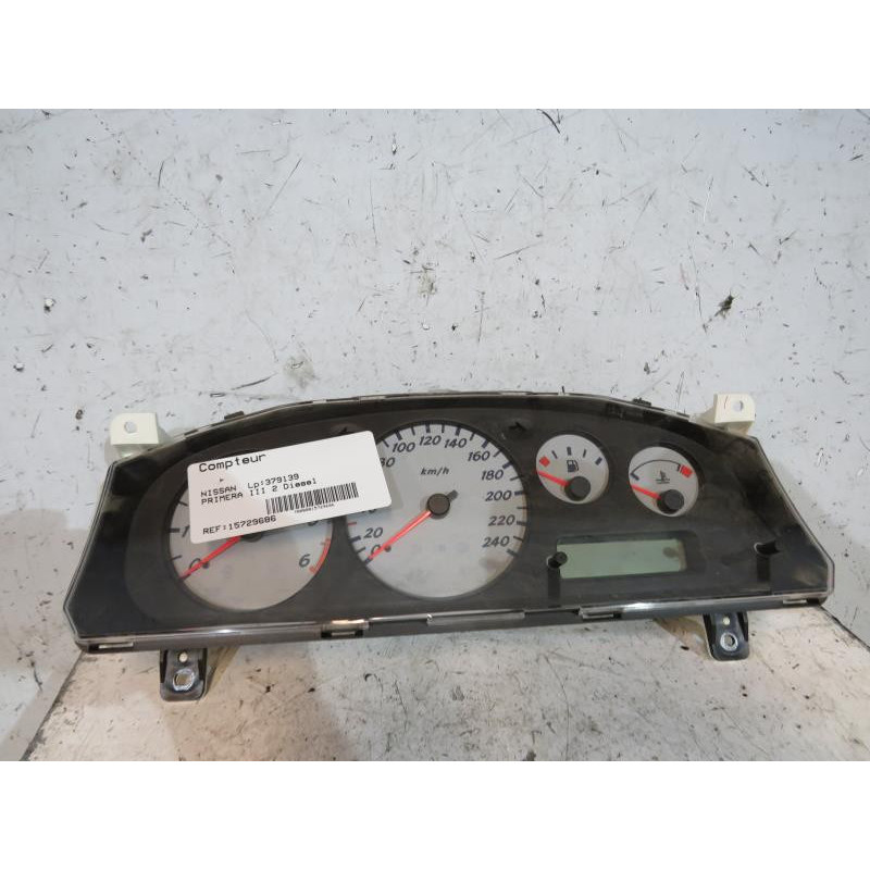 Compteur NISSAN PRIMERA 2 Photo n°1