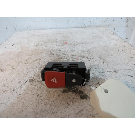 Bouton de warning RENAULT GRAND SCENIC 3