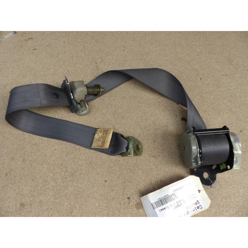Ceinture arriere gauche MAZDA PREMACY Photo n°1