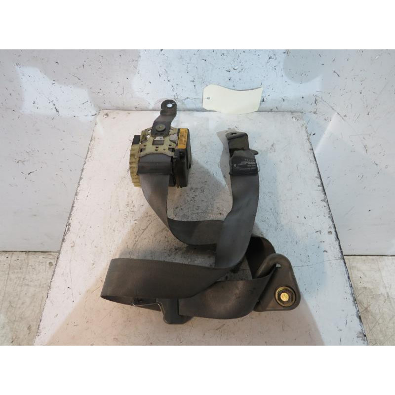 Ceinture avant droit RENAULT LAGUNA 1 Photo n°1