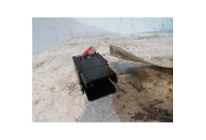 Bouton de warning VOLKSWAGEN GOLF 5 Photo n°2