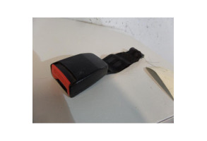 Attache ceinture arriere gauche PEUGEOT 206 Photo n°1