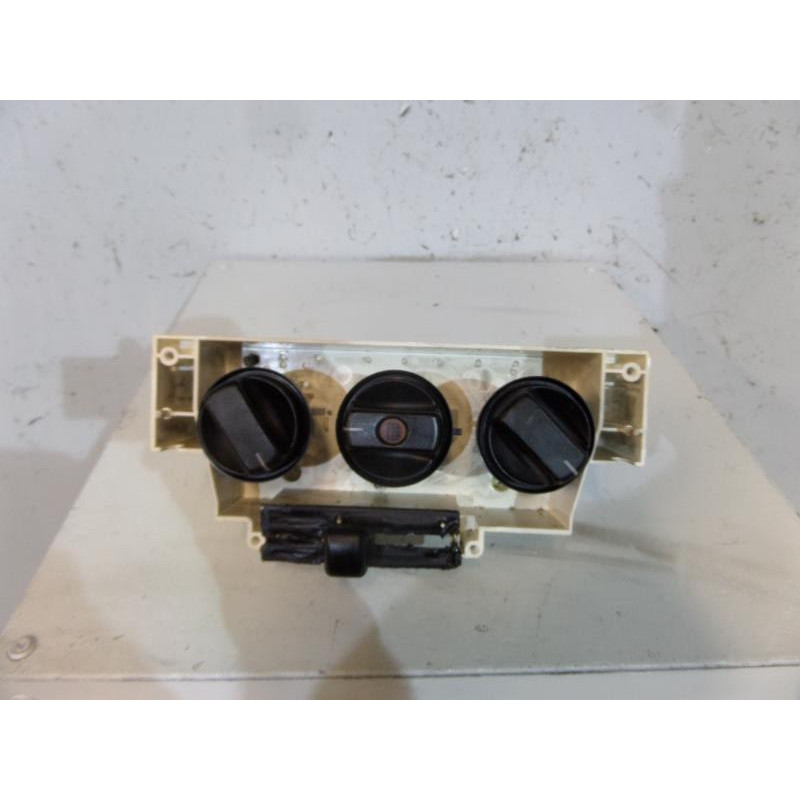 Commande chauffage OPEL AGILA A Photo n°1