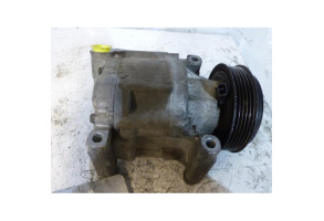 Compresseur clim FIAT PUNTO 2 Photo n°2