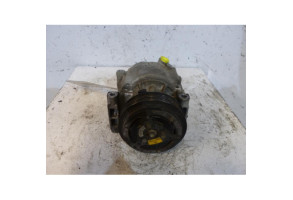 Compresseur clim FIAT PUNTO 2 Photo n°4