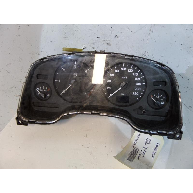 Compteur OPEL ASTRA G Photo n°1