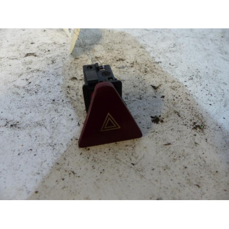 Bouton de warning PEUGEOT 307