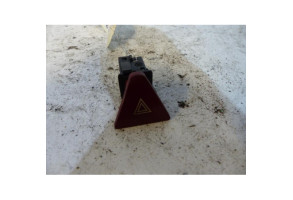 Bouton de warning PEUGEOT 307 Photo n°1