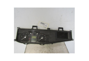 Compteur RENAULT VEL SATIS Photo n°1