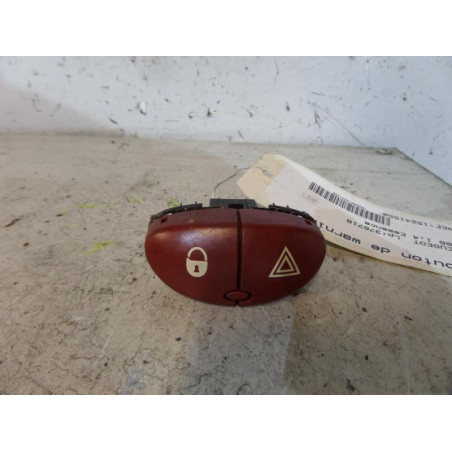 Bouton de warning PEUGEOT 206