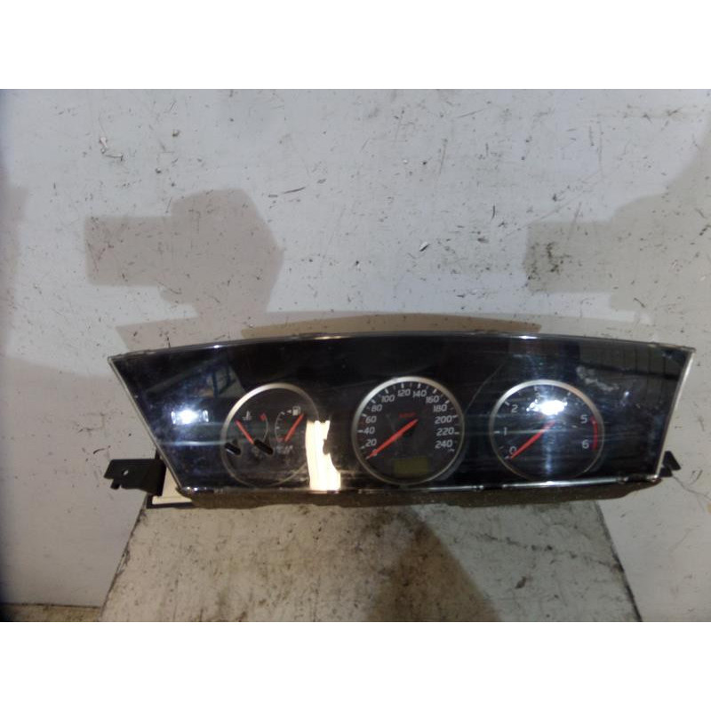 Compteur NISSAN PRIMERA 3 Photo n°1