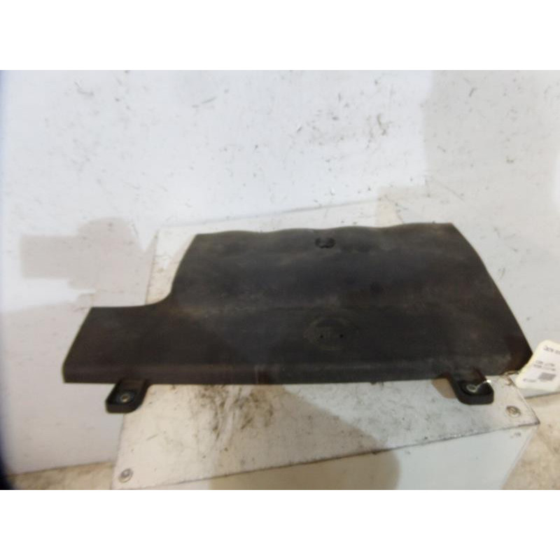 Cache moteur  NISSAN PRIMERA 3 Photo n°1