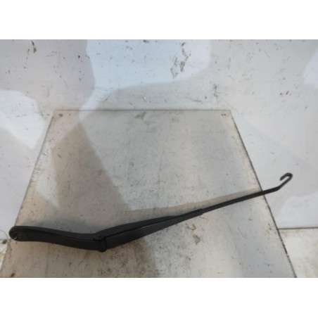 Bras essuie glace avant gauche DACIA SANDERO 1