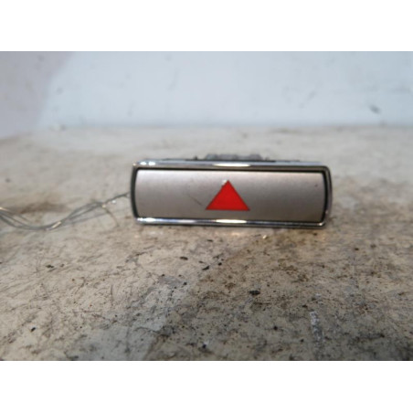 Bouton de warning FORD GALAXY 2