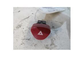 Bouton de warning CITROEN C3 PLURIEL Photo n°1