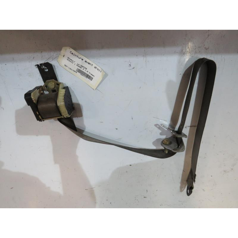 Ceinture avant droit RENAULT SCENIC 1 Photo n°1