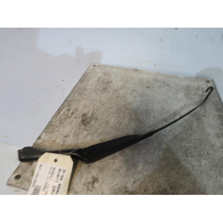 Bras essuie glace avant gauche RENAULT CLIO 2 CAMPUS
