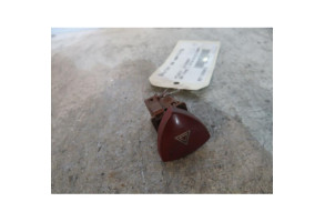 Bouton de warning PEUGEOT 807 Photo n°1